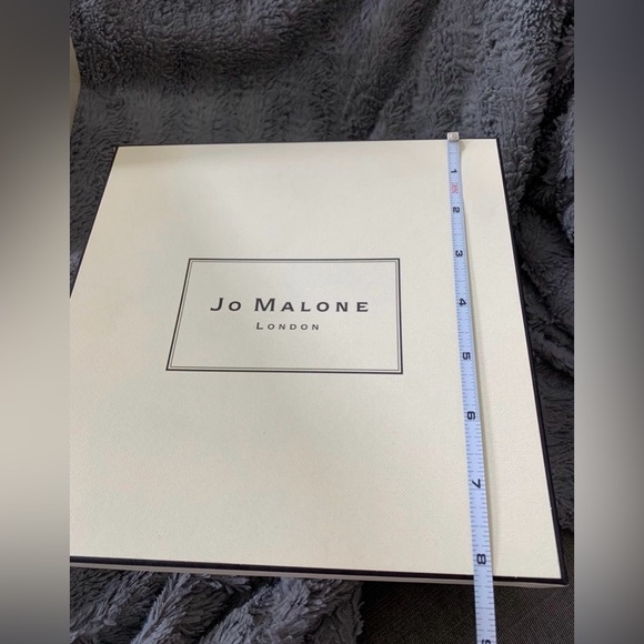 Empty Jo Malone London box and bag - Picture 6 of 9